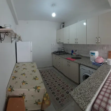 Hilal Apartment Canakkale